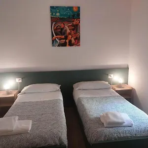  Apartament 111